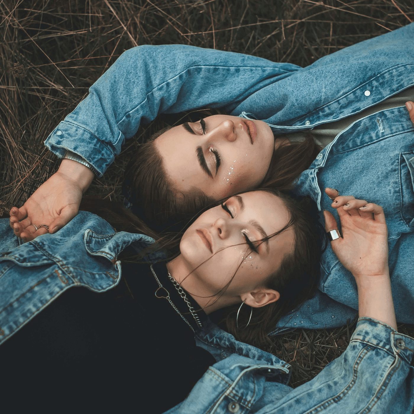 Location-based discount-finding app